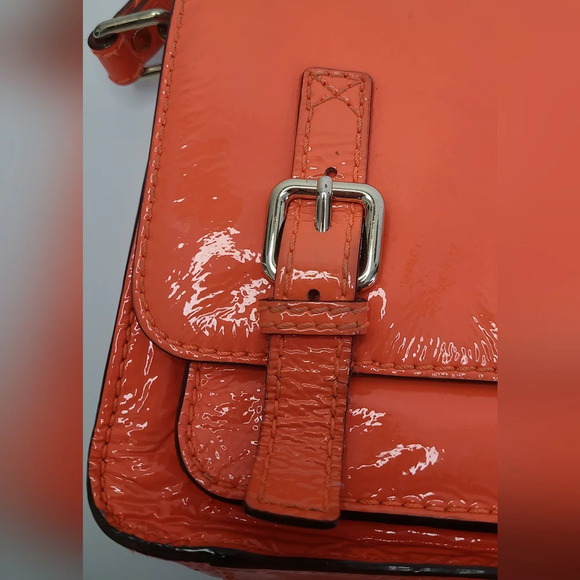 Kate Spade Neon Coral New York Flicker Ellie Patent Leather Clutch Crossbody Bag - Picture 6 of 10